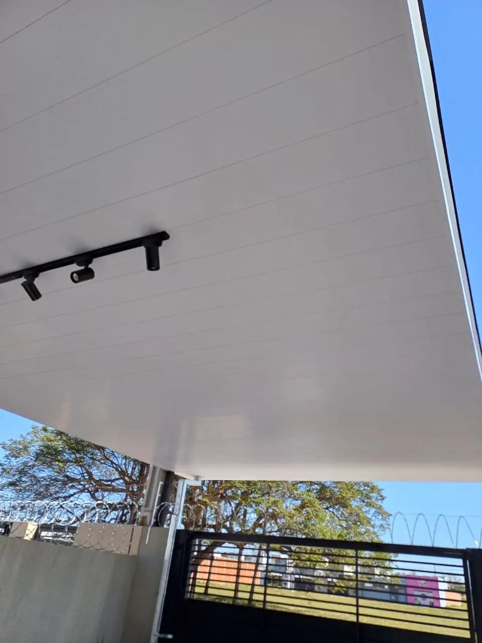 Forro PVC branco e liso em Uberlândia